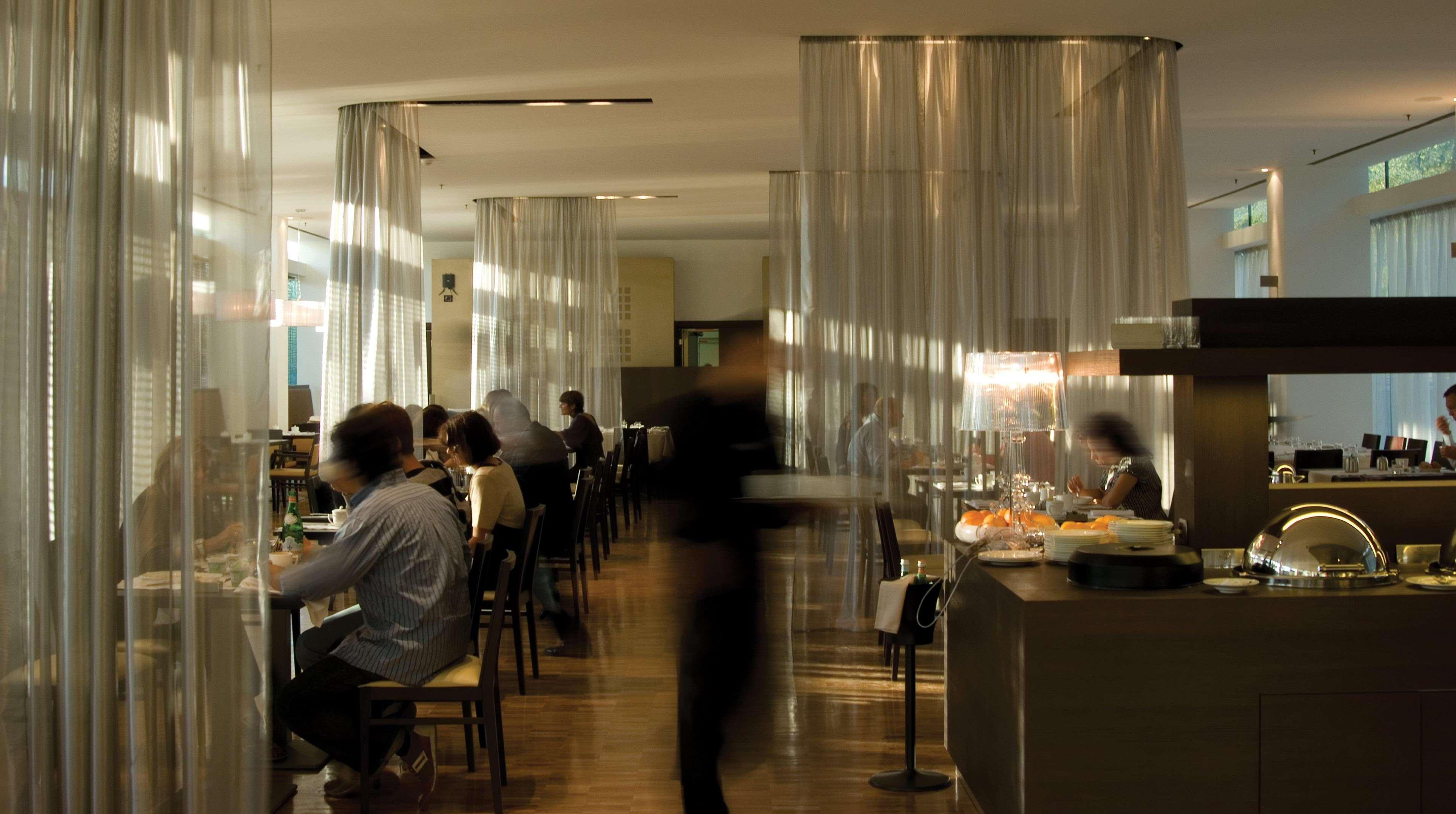Doubletree By Hilton 4* Milán