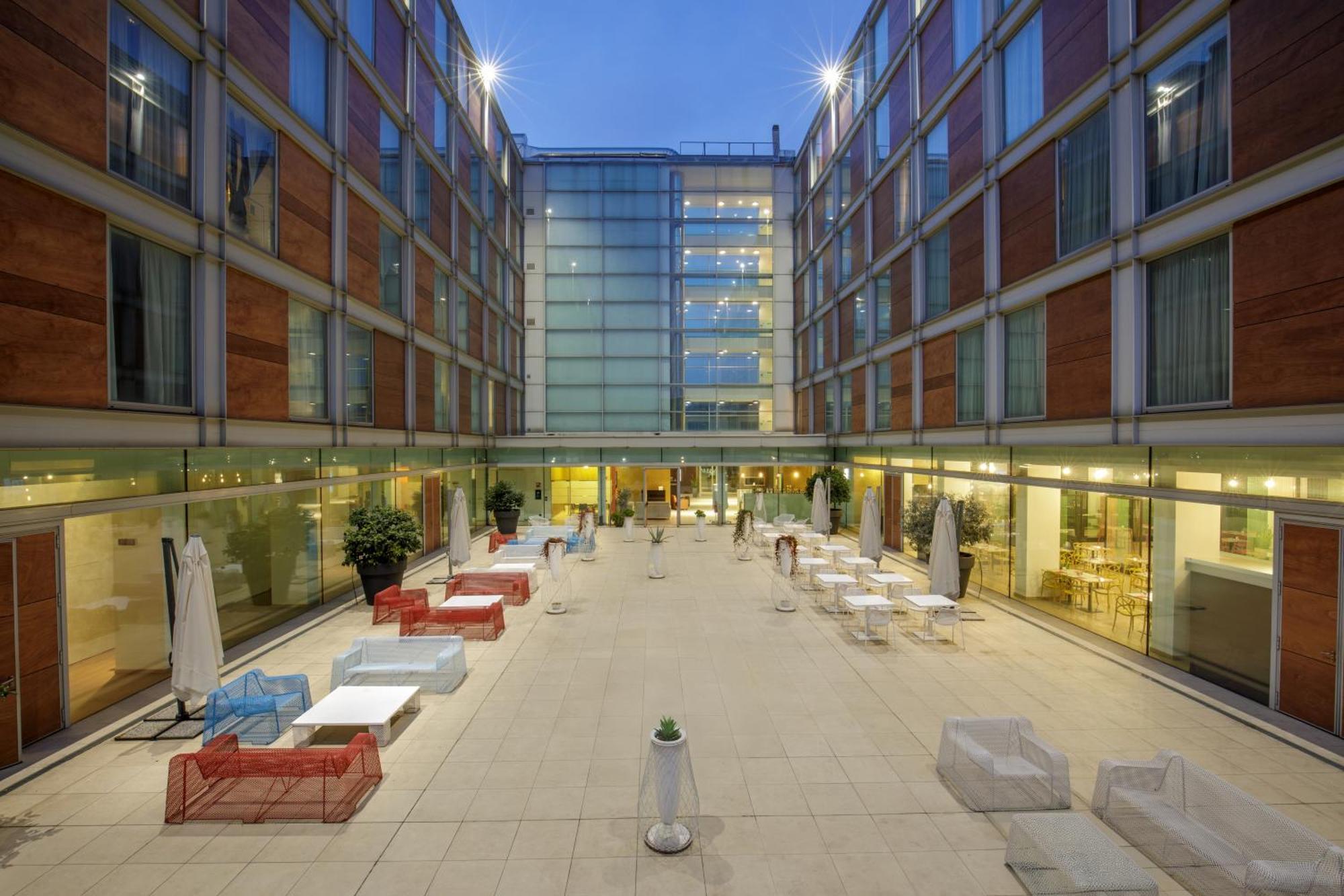 Doubletree By Hilton Milán
