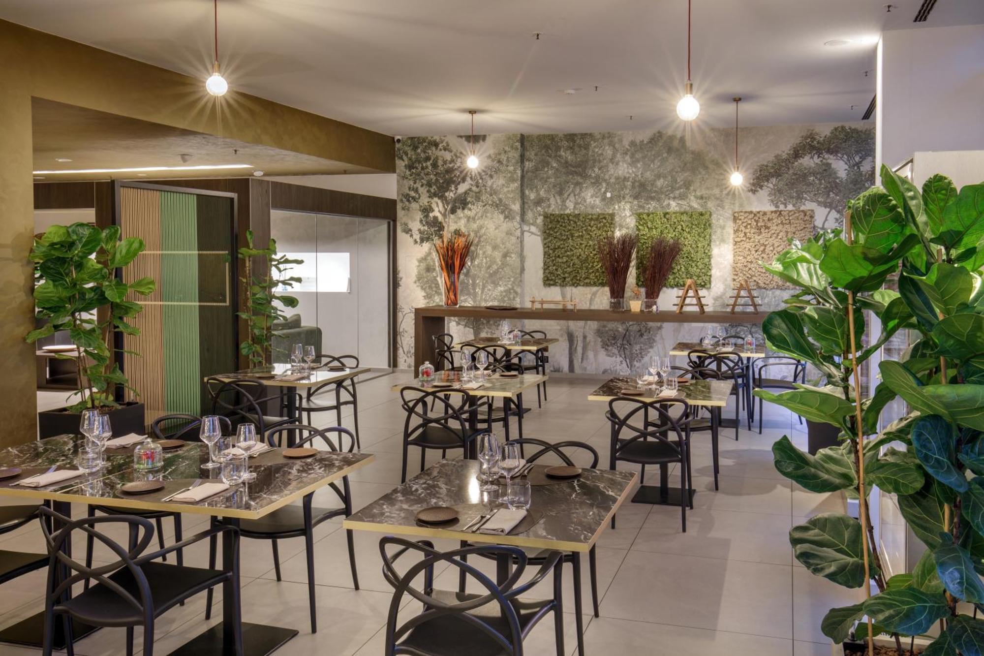 Doubletree By Hilton 4* Milán