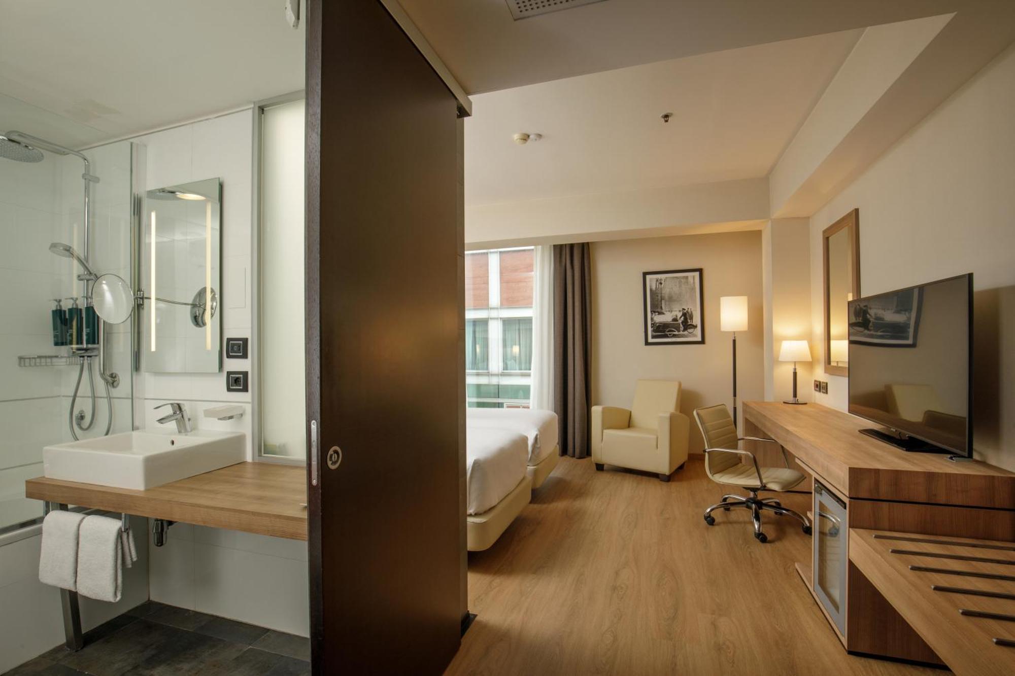 Doubletree By Hilton Hotel Milán