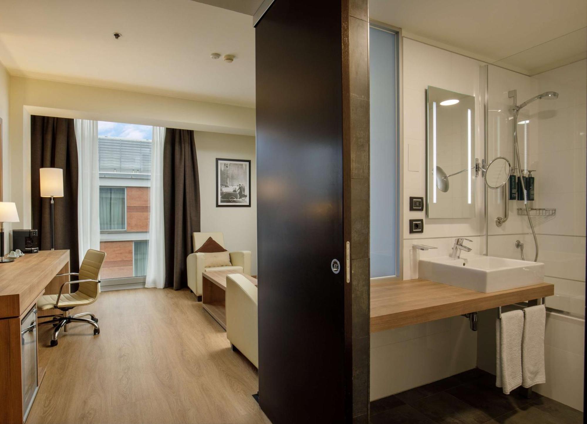 Doubletree By Hilton 4* Milán